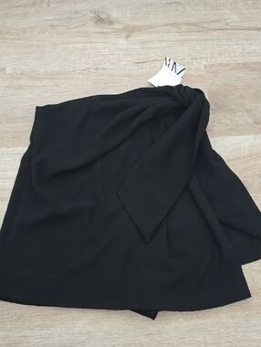 Zara Black Skort - New W/ Tags